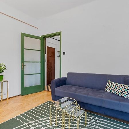 11 Apartments Bukarest Kültér fotó