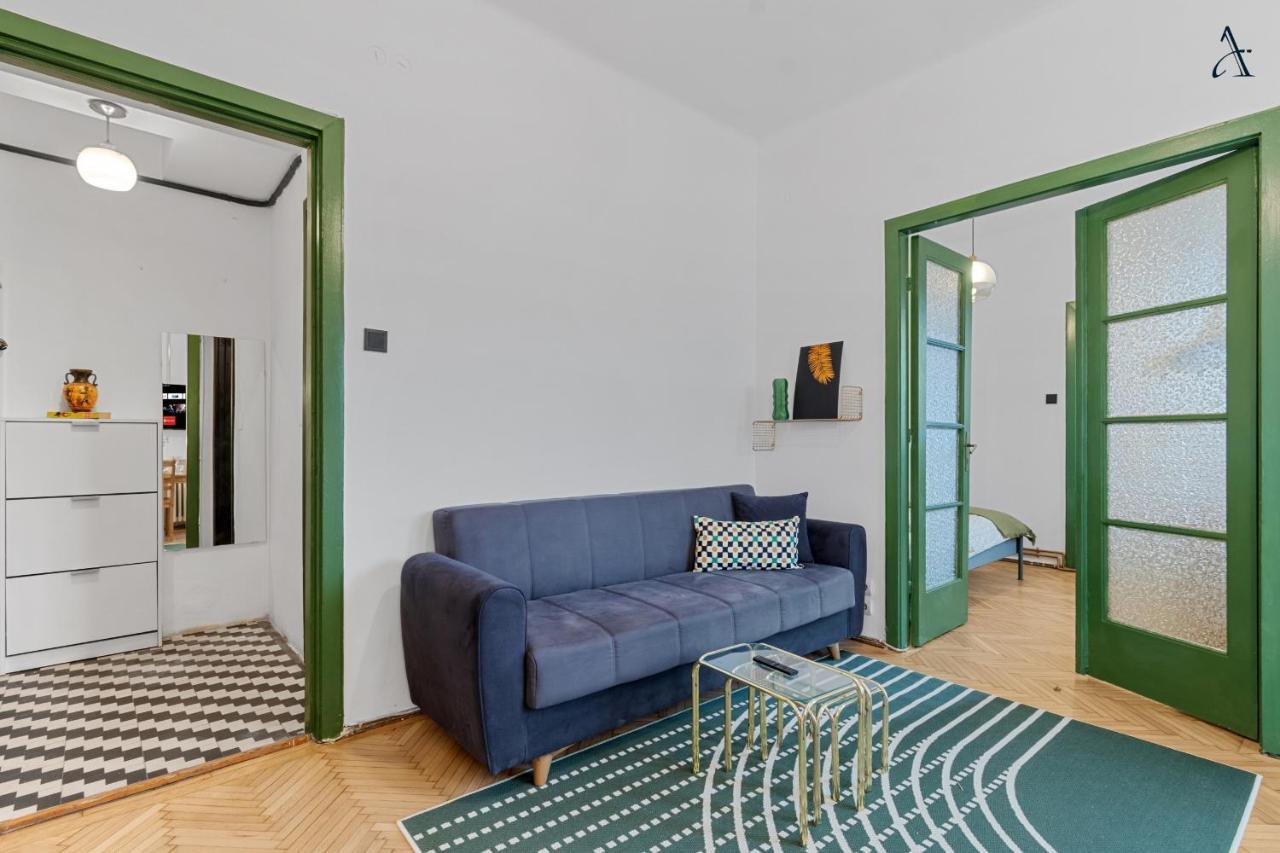 11 Apartments Bukarest Kültér fotó